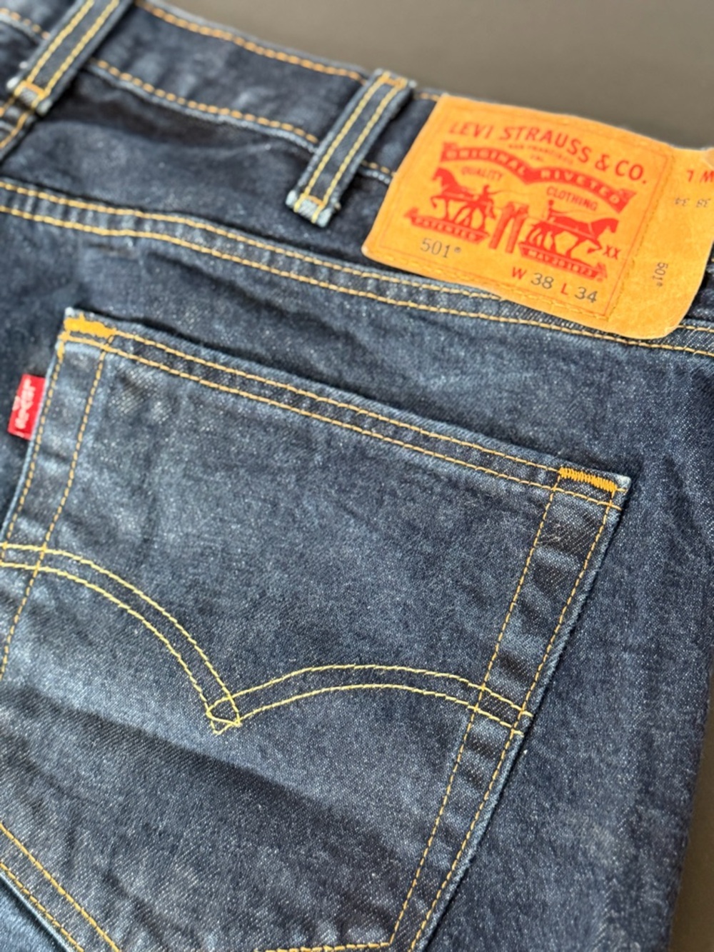 Levi's Men's Straight Jeans in Dark Blue Denim with‎ Yellow Stitching